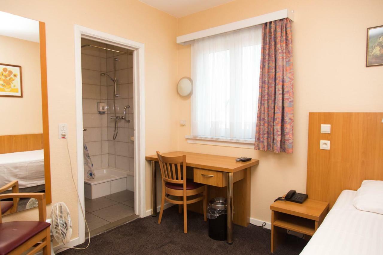 Hotel Bristol Internationaal Mortsel Eksteriør billede